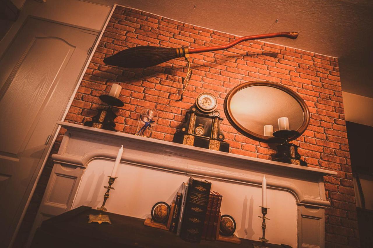 Repaire Du Sorcier Un Apartement Magique Troyes Kültér fotó